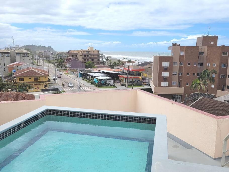 Apartamento Brejatuba Beira Mar กัวราตูบา ภายนอก รูปภาพ